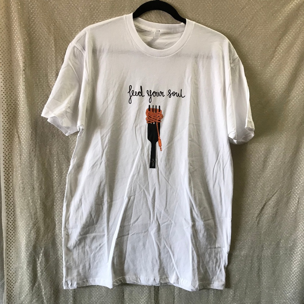 NWOT Feed Your Soul New Mens White Cotton T-Shirt Large Next Level Apparel - Picture 2 of 2